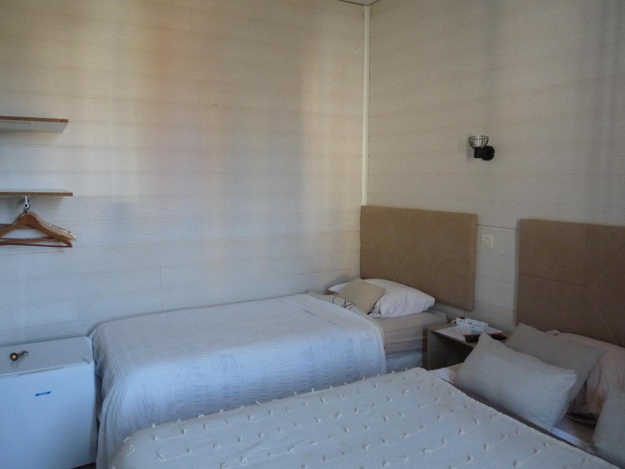 Les Chambres De La Gare Noyers-sur-Cher Esterno foto