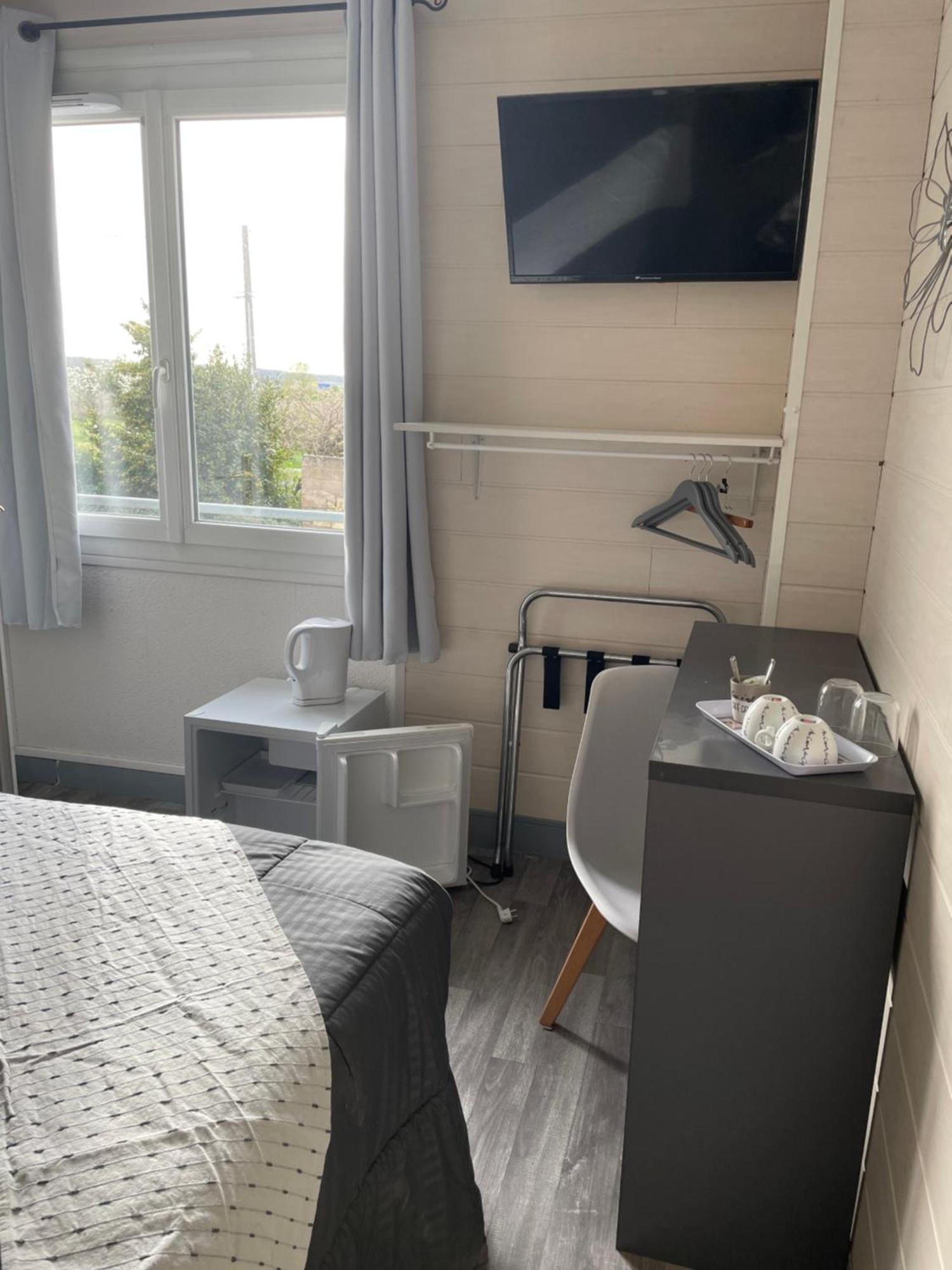Les Chambres De La Gare Noyers-sur-Cher Esterno foto