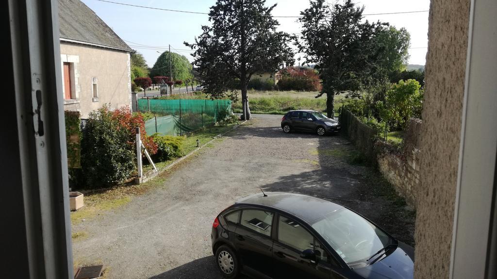 Les Chambres De La Gare Noyers-sur-Cher Esterno foto