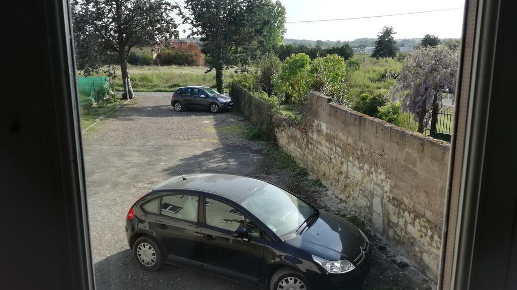 Les Chambres De La Gare Noyers-sur-Cher Esterno foto