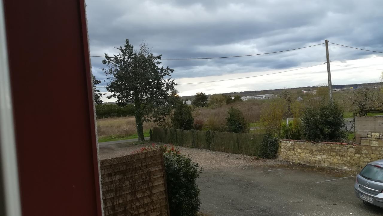 Les Chambres De La Gare Noyers-sur-Cher Esterno foto