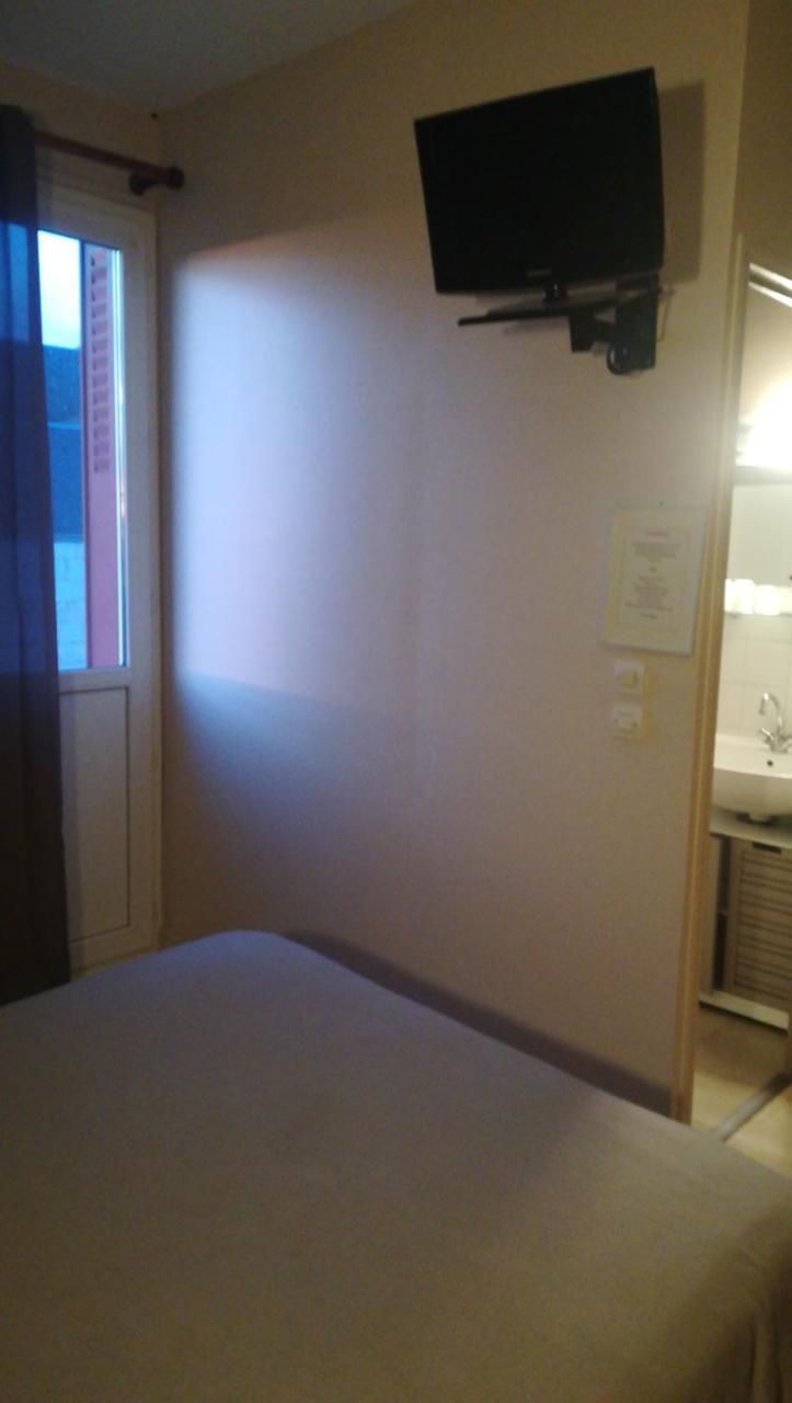 Les Chambres De La Gare Noyers-sur-Cher Esterno foto